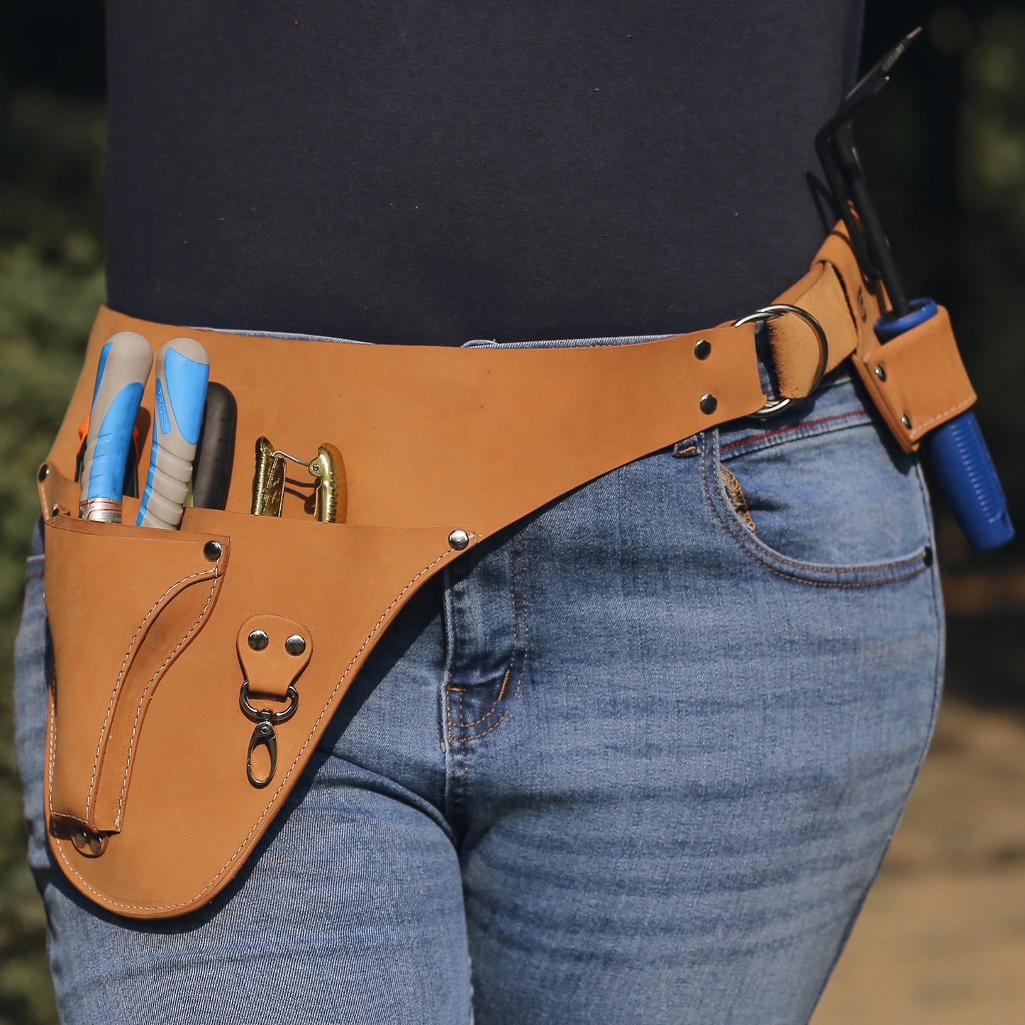 Leather garden Tool Belt